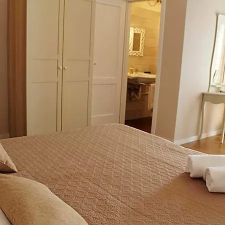 Vesuviane 'e Belle 'mbriane Bed & Breakfast