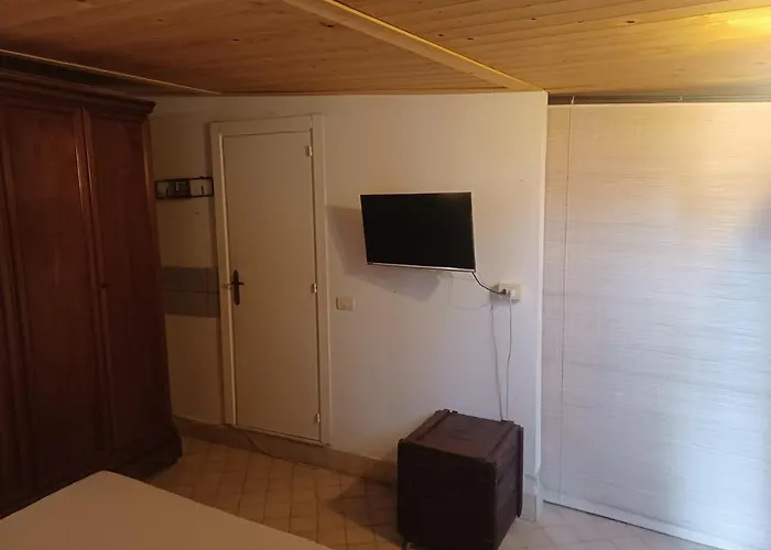 Bed & Breakfast Vesuviane 'e Belle 'mbriane Neapel